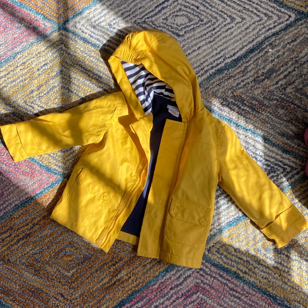 Joe fresh yellow rain coat blue jersey lined hood and fleece body size 18-24m